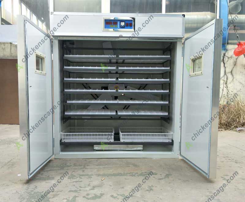 commerical incubator for medium scale farm